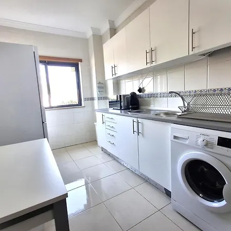 Sun Waves Family Apartman