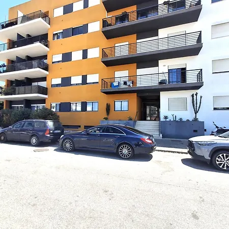 Sun Waves Family Apartman *