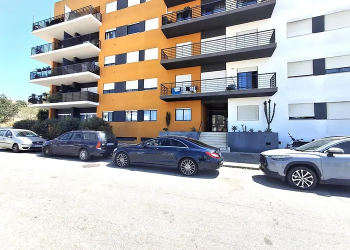 Sun Waves Family Apartment *