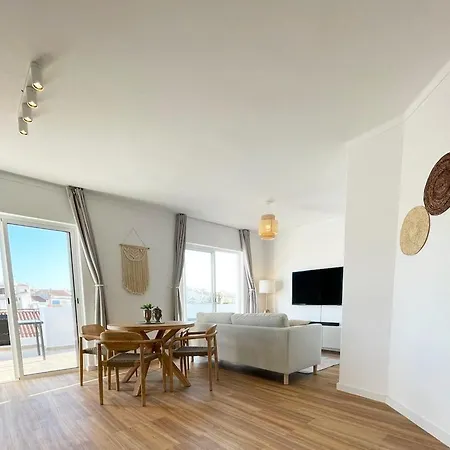 Sun Waves Beach Appartement Portimão